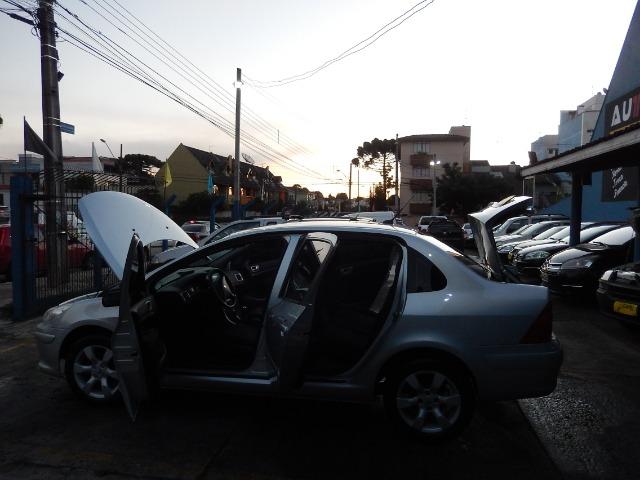 Peugeot 307 sedan 1.6 flex - Foto 13