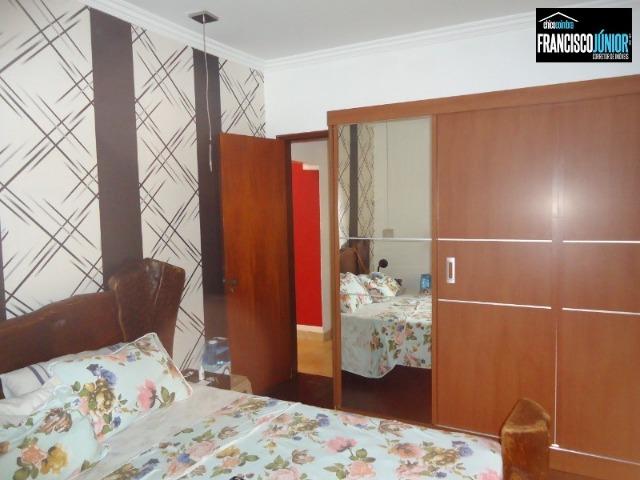 Casa no Setor Coimbra, 4 Quartos 1 suíte, 2 salas, Cozinha com armários, ótima localização - Foto 13