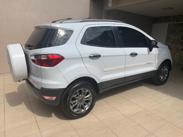 Ecosport Freestyle 2.0 Flex Automático Completo 2015