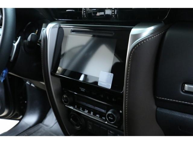 TOYOTA HILUX SW4 2.8 SRX 4X4 7 LUGARES 2019 - Foto 11