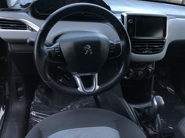 Peugeot 208 allure 1.5 2014, com teto panorâmico, impecável!!! - Foto 7