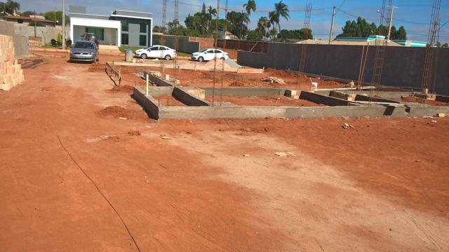 Casa inacabada na rua do posto rodobelo - aceita carro e toca - Foto 6