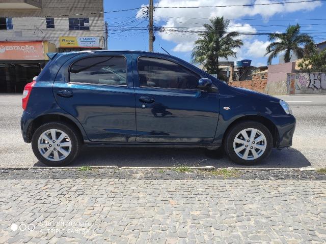 Toyota Etios 1.3 2017 / Automático / 37.678 Km / Urgente! - Foto 4