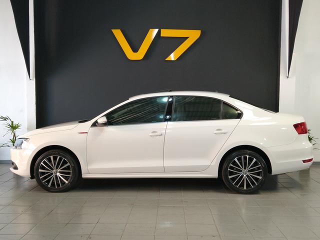 Vw Jetta TSI 2013 211cv Branco+Caramelo+Teto!! Entrada em 12 x no cartão de crédito!! - Foto 8