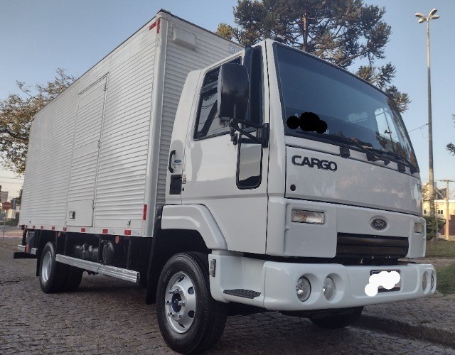 FORD CARGO 815