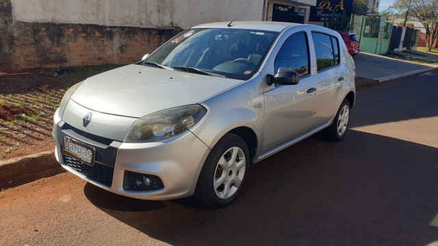 SANDERO 1.6 8VALVULA 2014