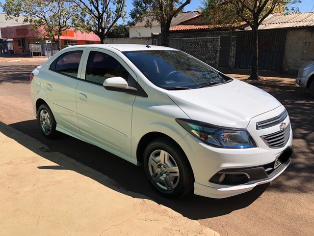 PRISMA 1.0 LT 2014 COMPLETO