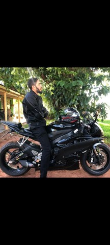 YAMAHA YZF R6