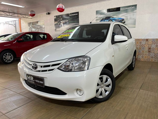 TOYOTA ETIOS 1.5 XS MANUAL COMPLETO