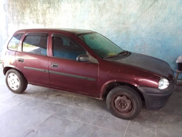 comprar Chevrolet Corsa Sedan em Mongaguá - SP