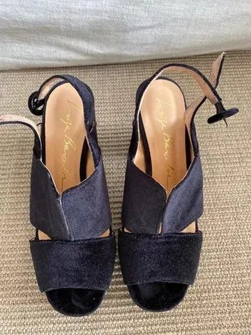 Sandália Feminina N° 36 Veludo Preto Luíza Barcelos - Foto 2