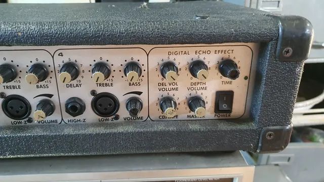 Amplificador tipo mesa de som