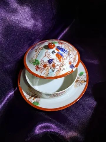 Antigo Jogo de chá japonês, na famosa porcelana casca d