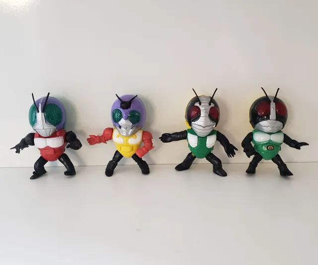 Kamen Rider Bonecos LOTE