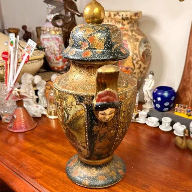 Antiga ânfora em porcelana orienta estilo Satsuma. - Foto 4
