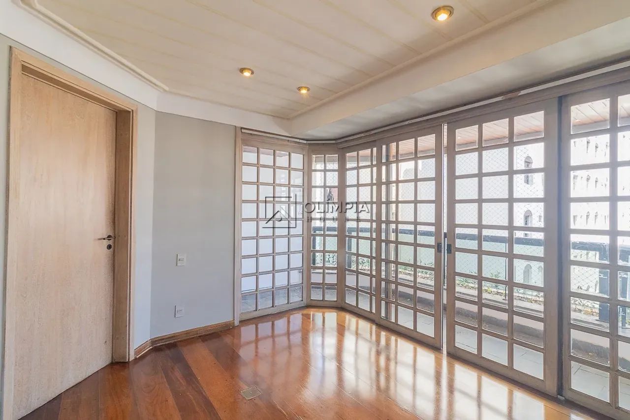 Locação Apartamento 3 Dormitórios - 195 m² Moema - Foto 12