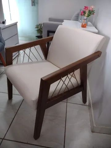 Poltrona luxo dália ( temos a pronta entrega)