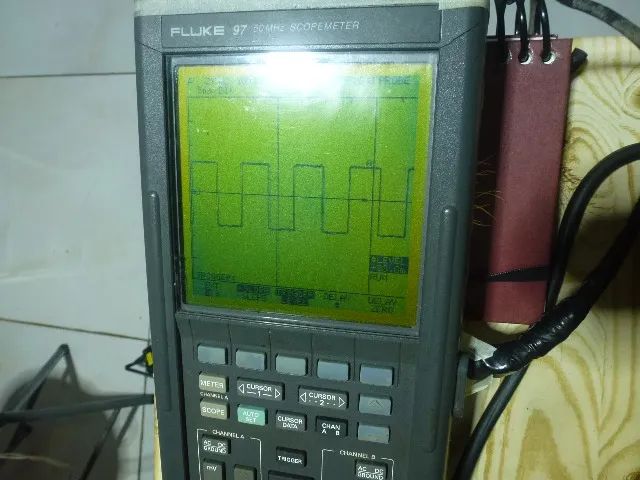 FLUKE-97,SCOPMETER 50MHZ-aceito troca