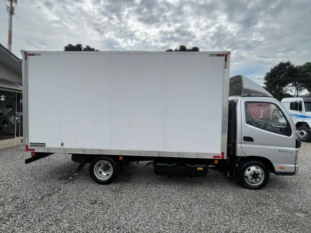 Caminhão Foton Aumark 3.5 14dt Baú Furgão Ano 2021/22 Prata - Foto 4