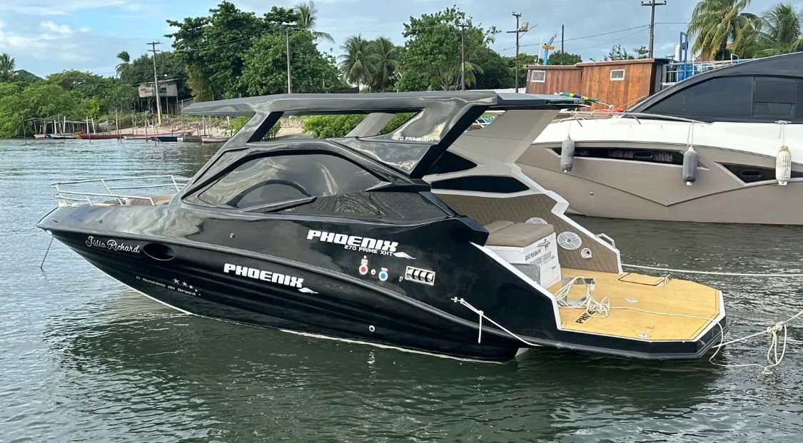 LANCHA PHOENIX HD 270 , motor 300 , 30 horas