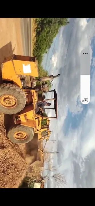 Pa carregadeira  motor Mercedes 