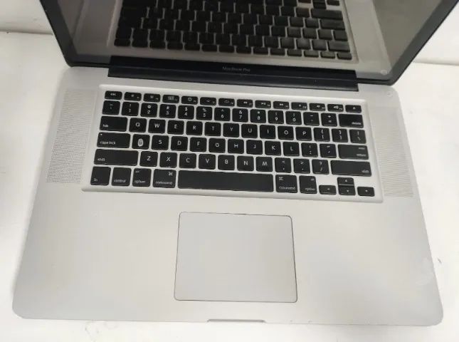 Macbook Pro 2011 15" 4GB memória Não está ligando - Foto 2