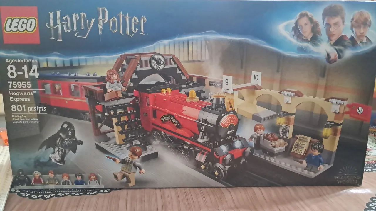 Lego 75955 - Expresso de Hogwarts.