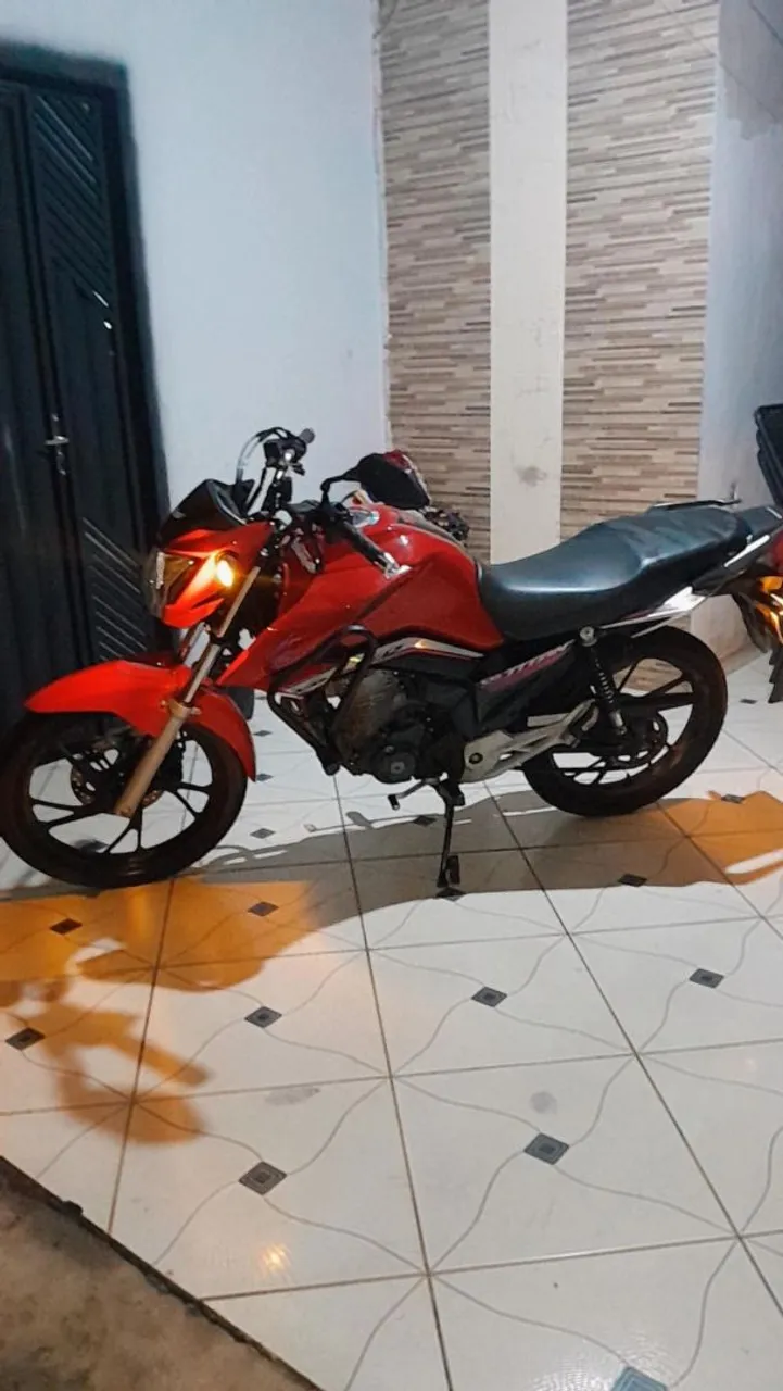Vendo Titan 160 2023