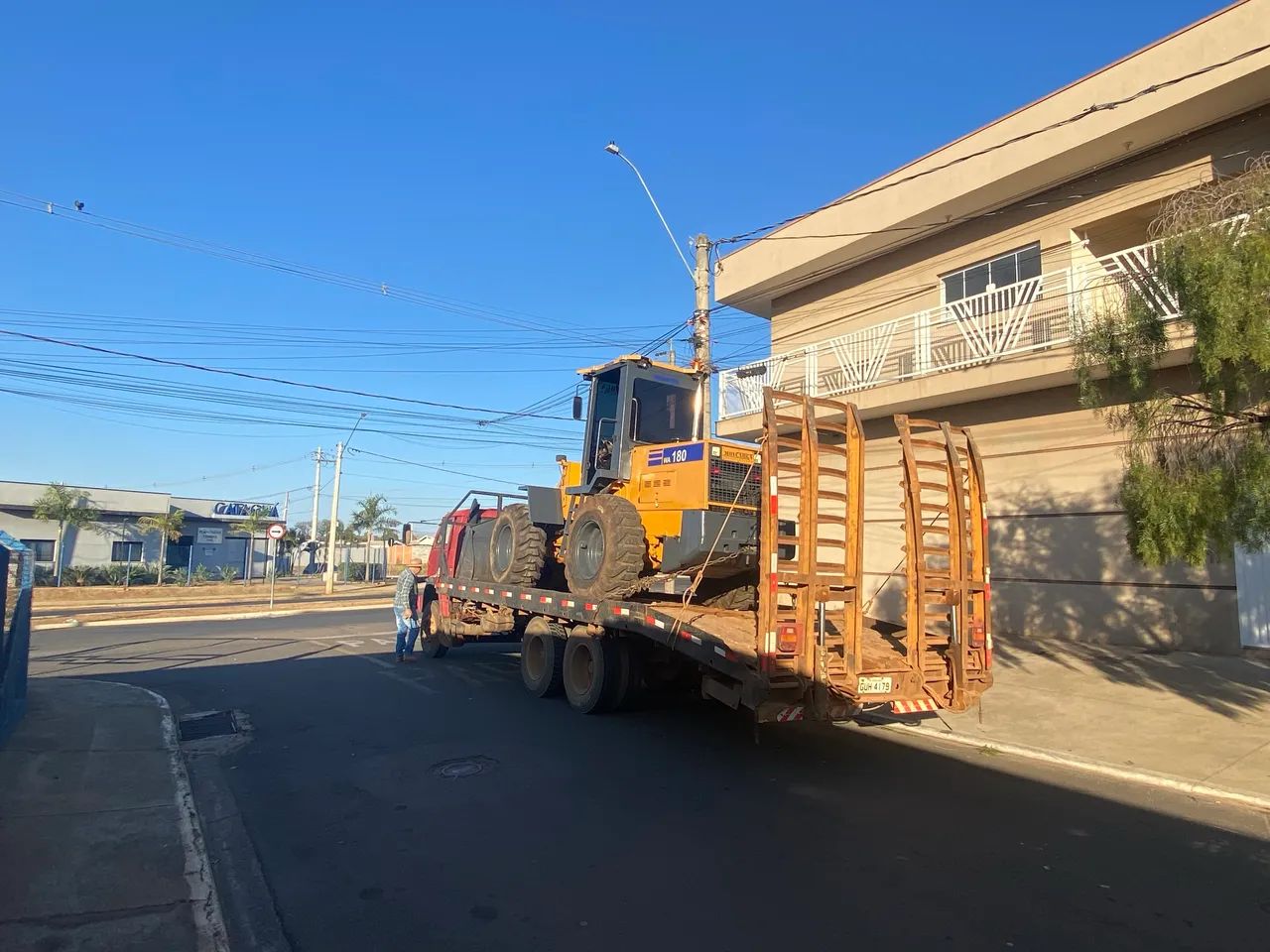 Pá carregadeira Komatsu WA 180