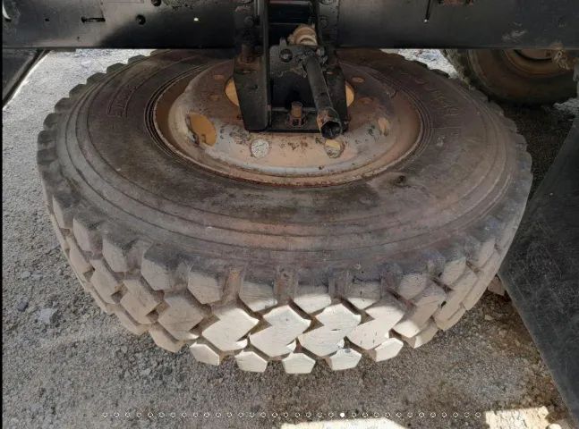 Caminhão MB2729 com comboio de lubrificação Gascom de 8 mil litros, 2013 - Foto 14