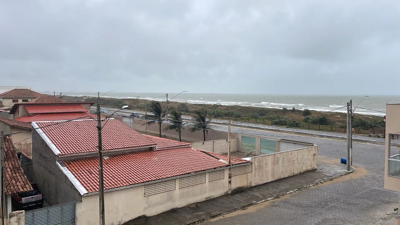 Casa toda mobiliada debaixo do chalé na primeira quadra da praia de Guriri ES - Foto 15