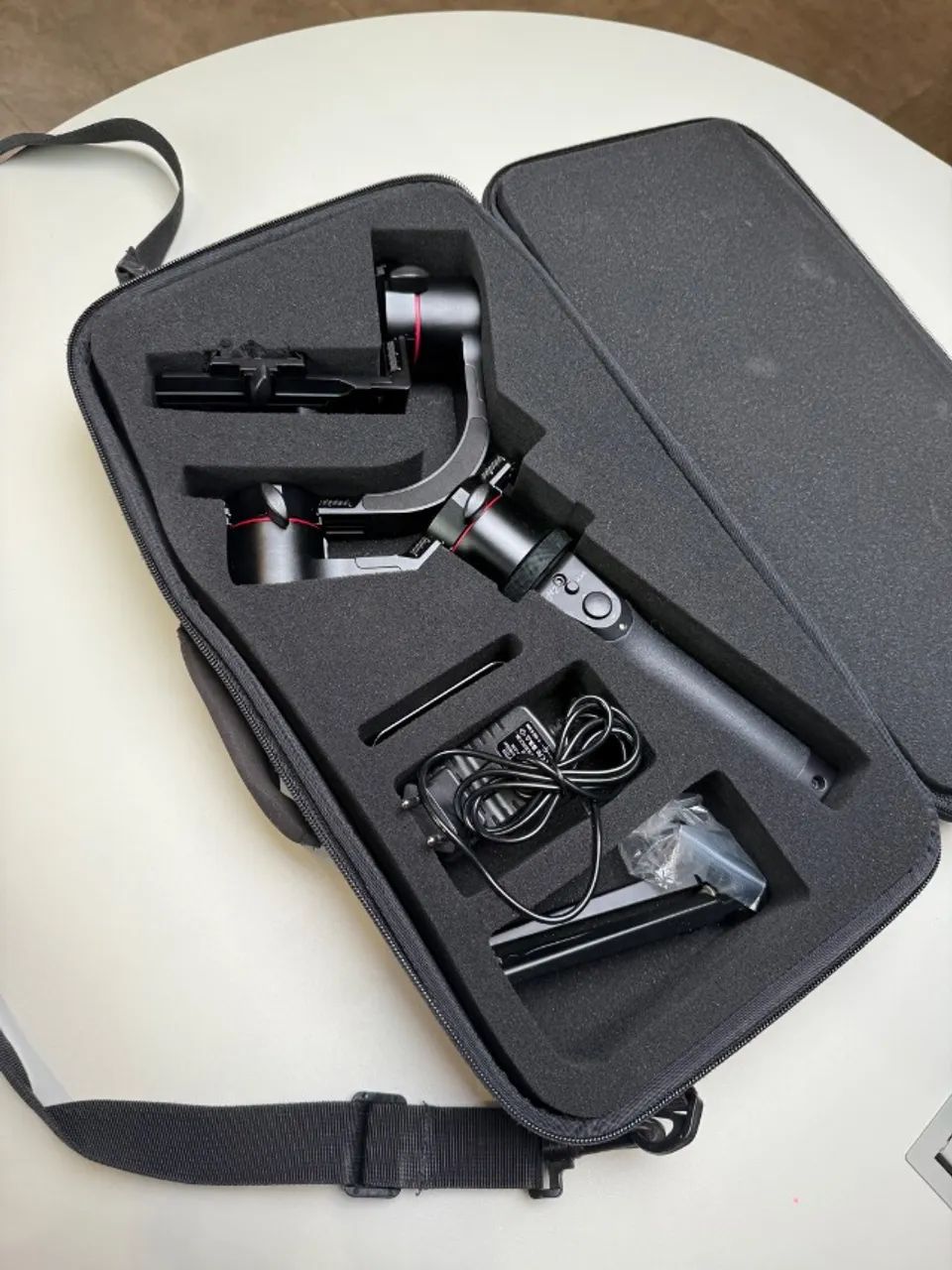 Gimbal Pilotfly H2 - Estabilizador 3 eixos para DSLR e mirrorless - Foto 3