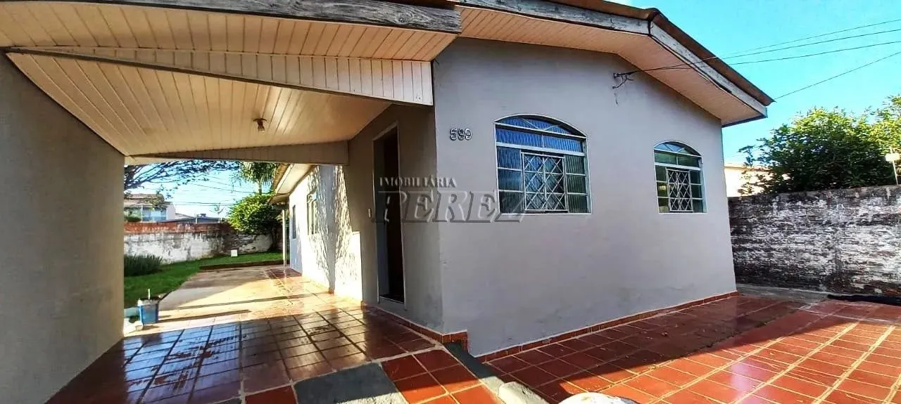 Casa a venda e locação no Califórnia, região leste de Londrina.
