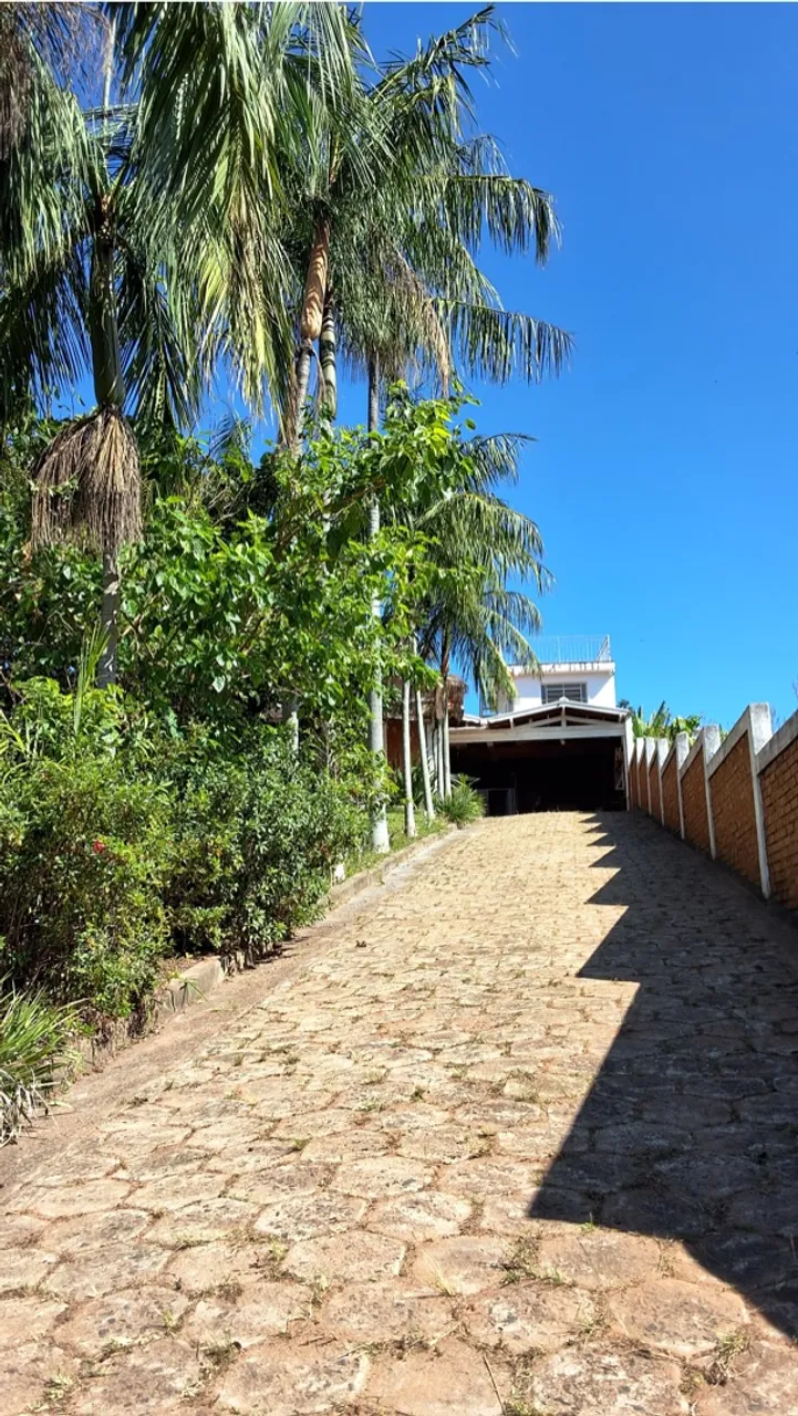 Casa para temporada em Águas de Lindóia WhatsApp * 