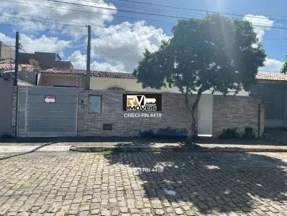 CASA de 80m2 mobiliada em Candelária - AF