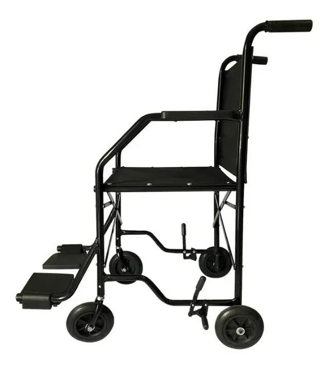 cadeira de rodas cds econômica preto dobravel com freio suporta ate 80kg - Foto 4