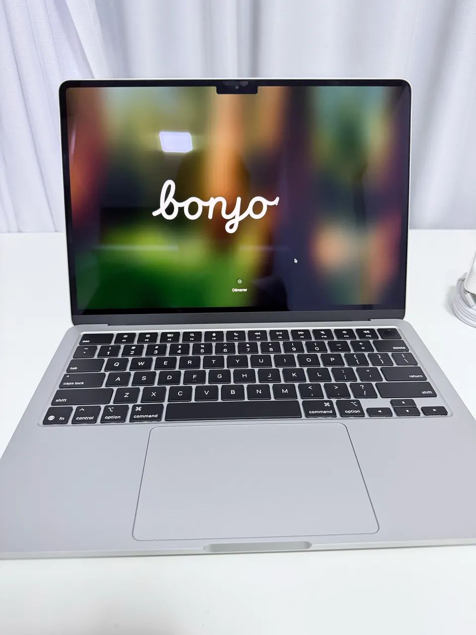 MacBook Air Apple M4 16GB RAM 256GB SSD Novo Garantia Apple