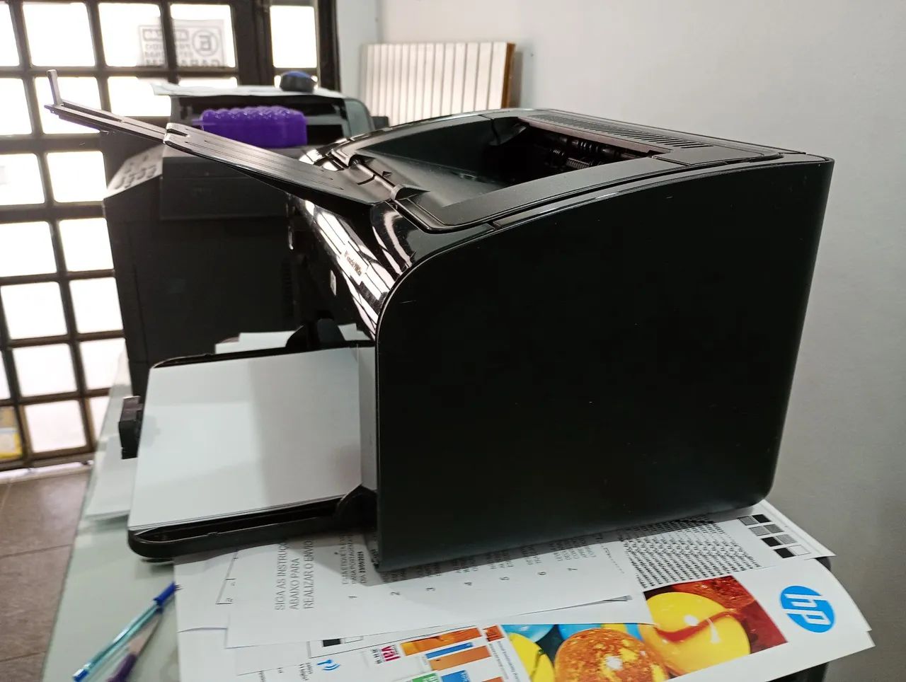 Impressora HP Laser P1102W Perfeita+WI-FI+Toner Novo! - Foto 2