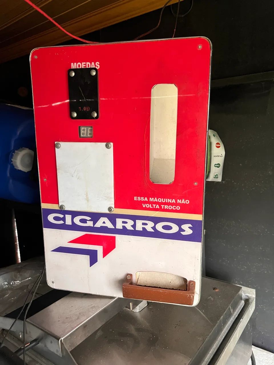 Máquina de cigarro 