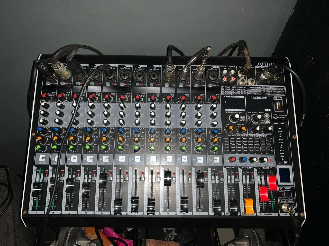 Mesa de Som 12 Canais AMMIX - UNAMAR