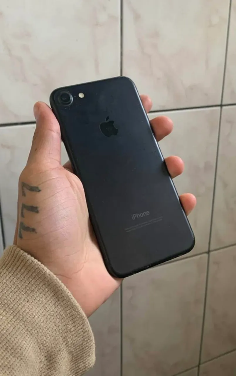 Iphone 7 64gigas preto