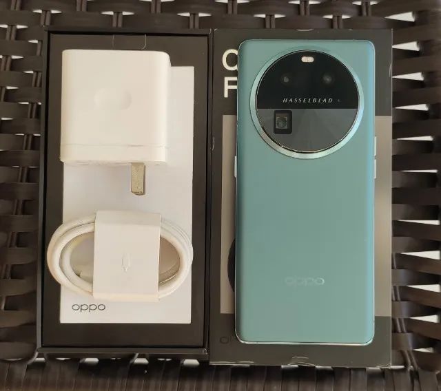 smartphone oppo find x6 green 12/256gb cameras hasselblad