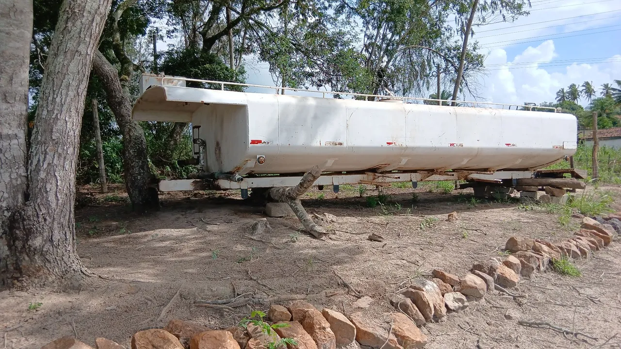Tanque pipa extra.