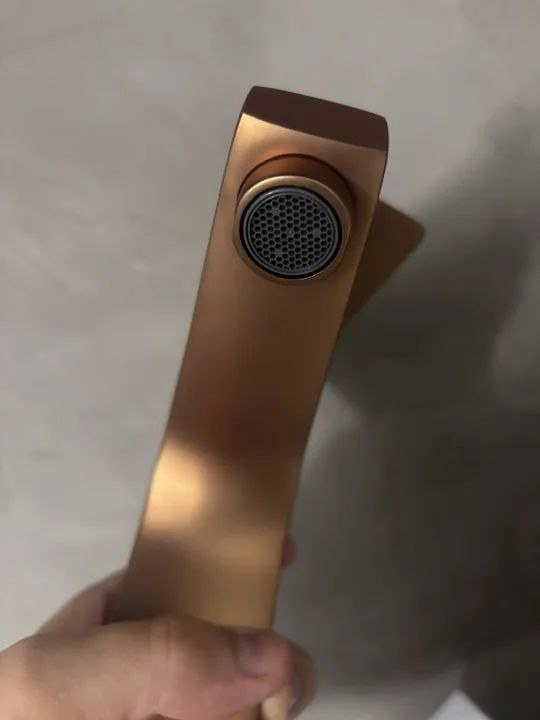 Torneira Monocomando de Banheiro Bica Alta Rose Fani Novo - Foto 4