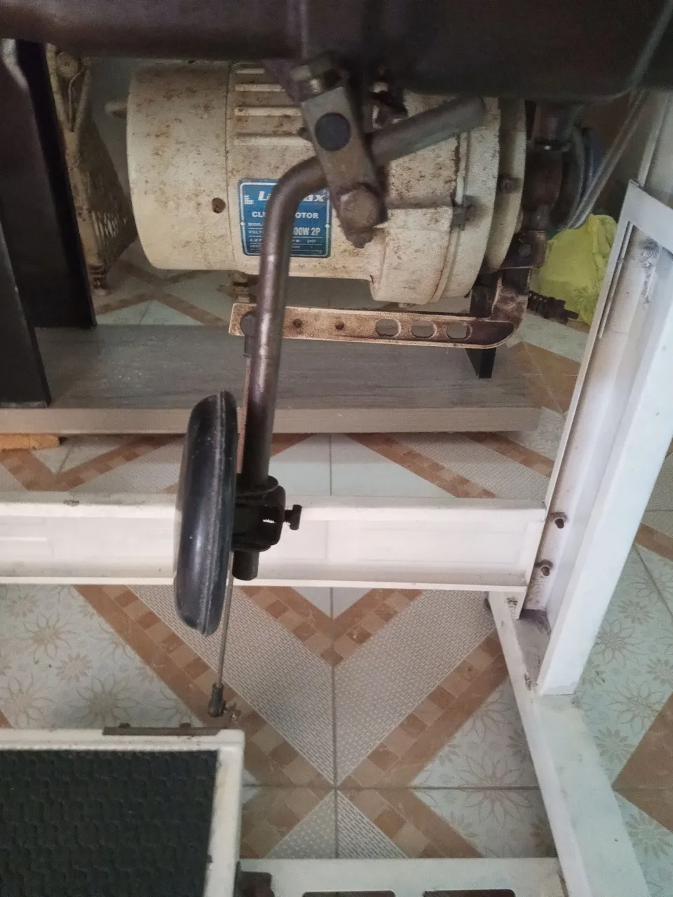 Motor de Máquina de Costura Industrial Lax 300W