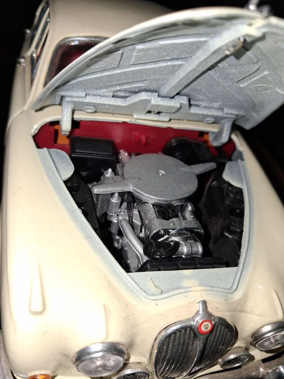 Jaguar Mark II 1/18 Maisto 1959 - Hobbies e coleções - Lourdes