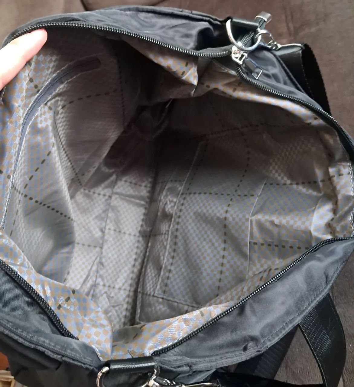 Bolsa grande trabalho faculdade cabe notebook Nova! - Foto 3