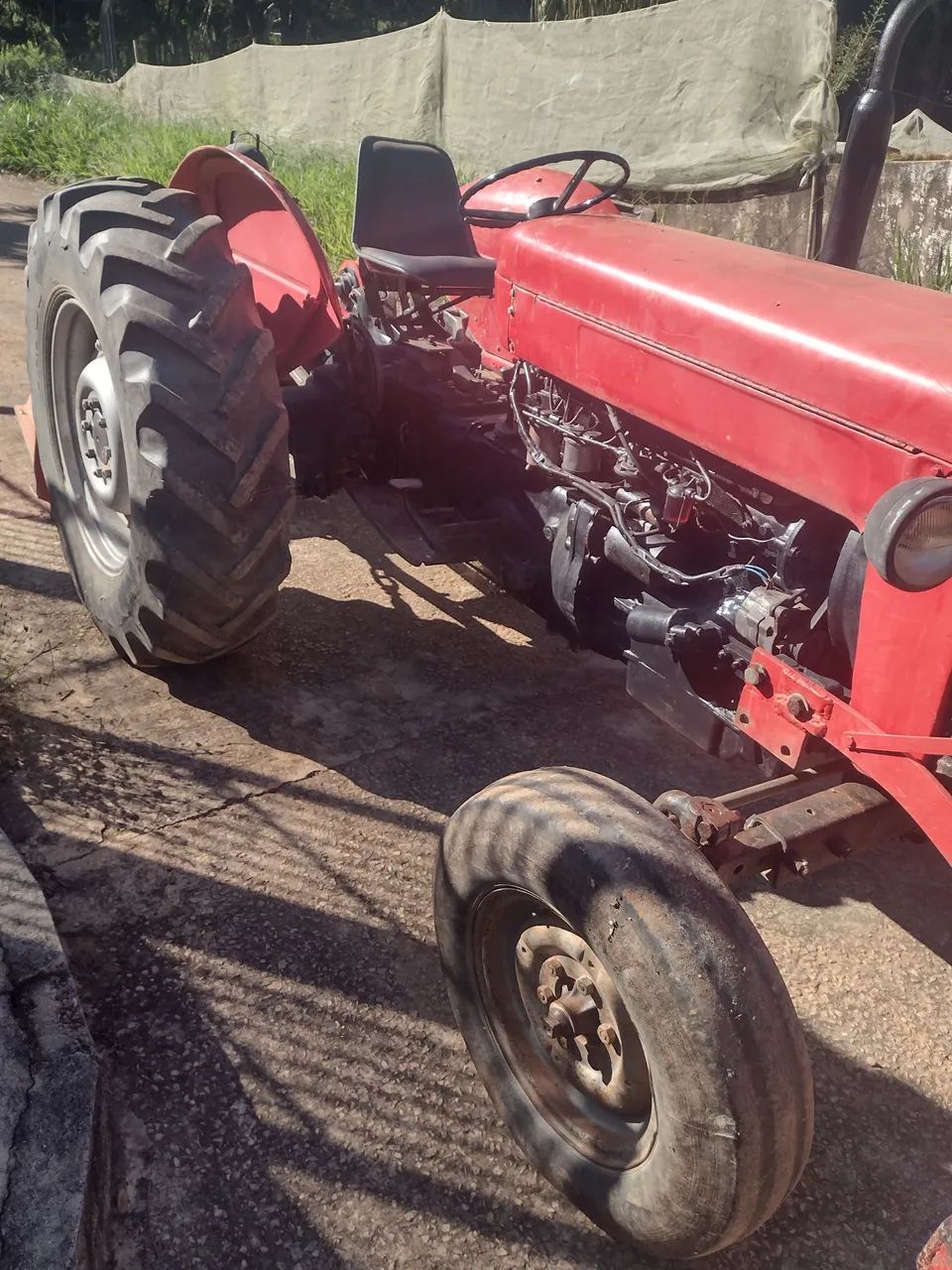 Vendo trator 65x Massey Ferguson 
