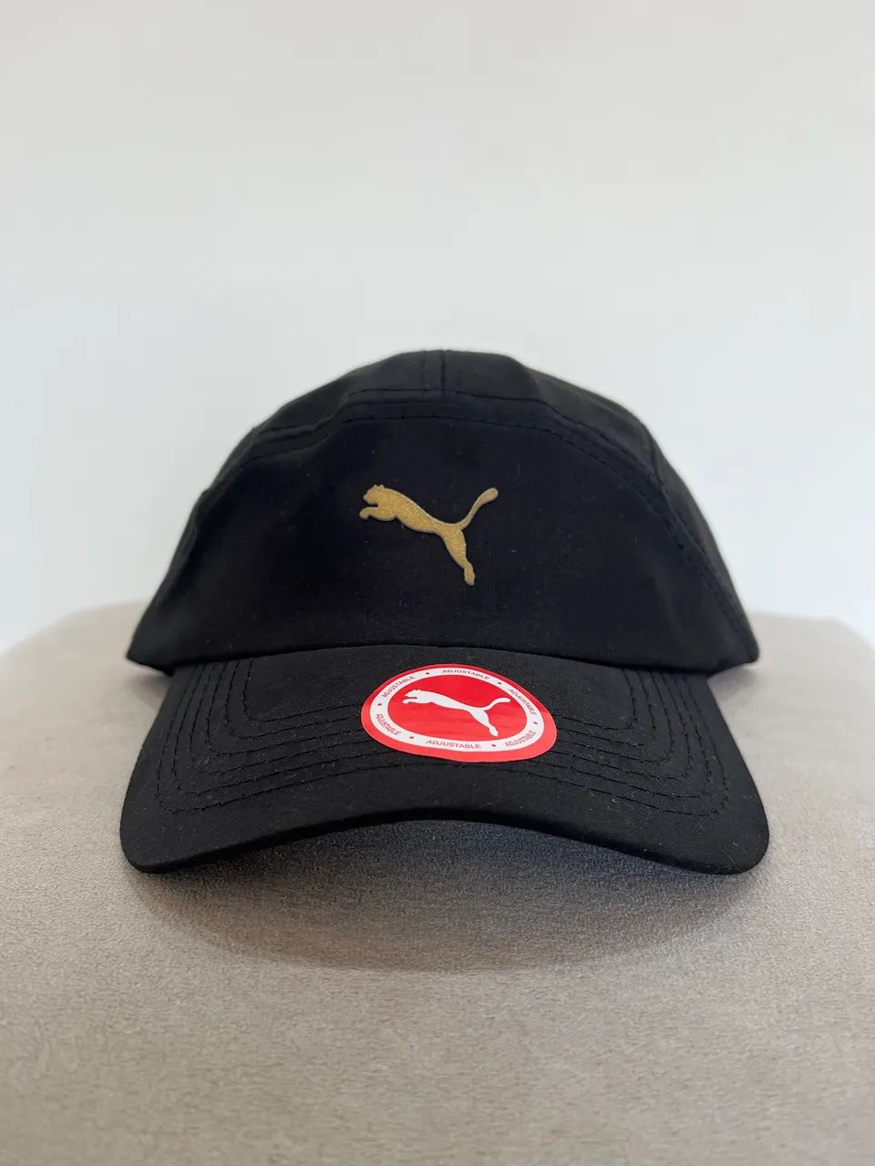 Boné Puma Dri-Fit Preto Logo Dourada 