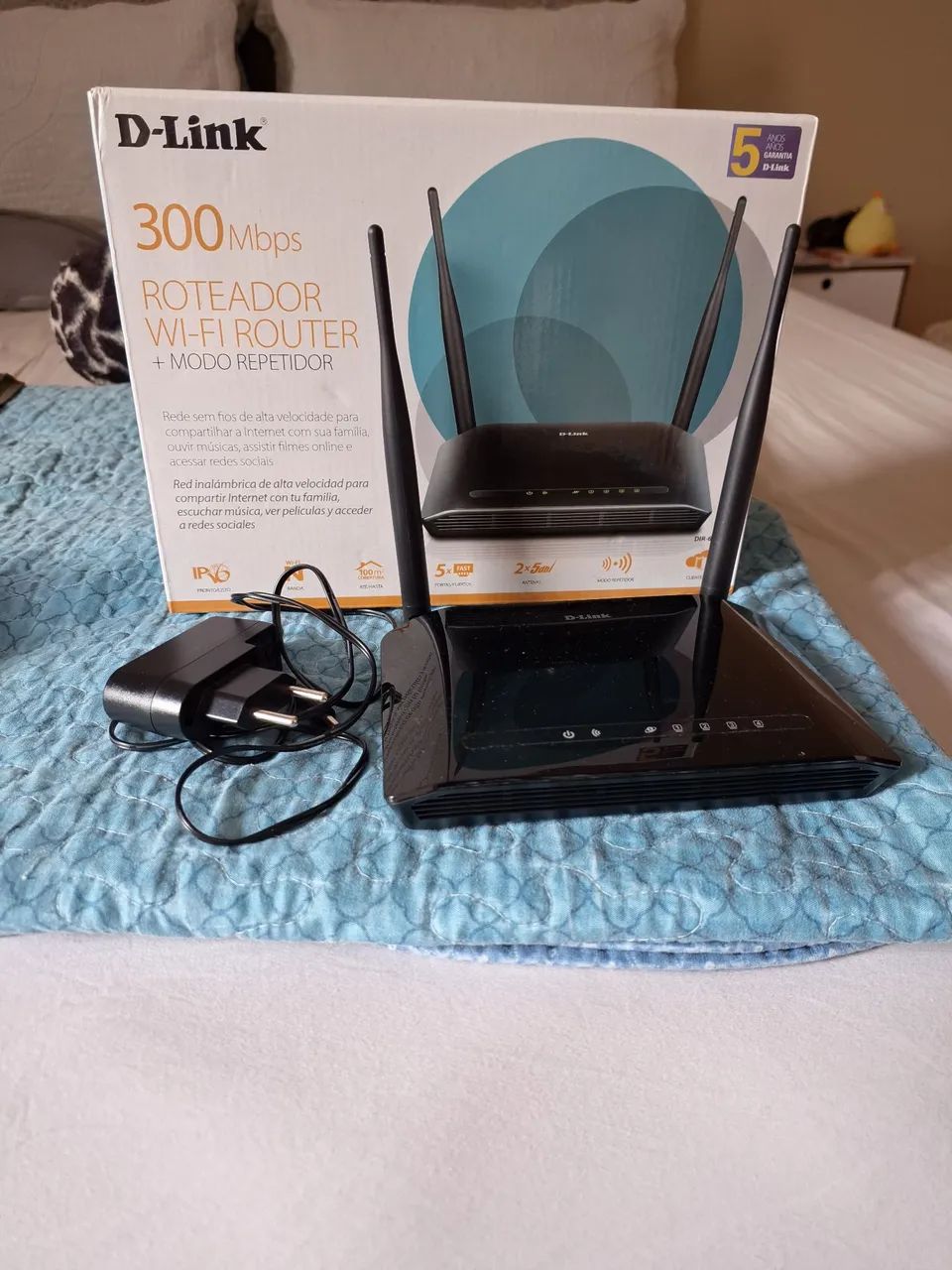 Roteador Wi-Fi D-Link 300Mbps com repetidor de sinal